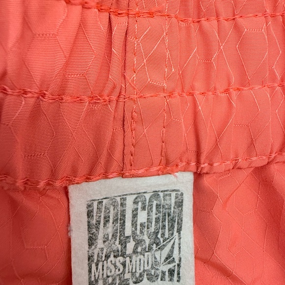 Volcom Coral Athletic Shorts - Picture 8 of 8